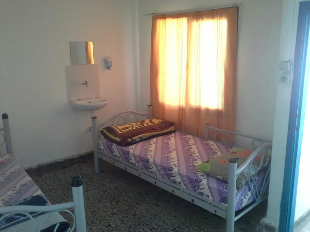 Findik Pansiyon Esmirna Hostal
