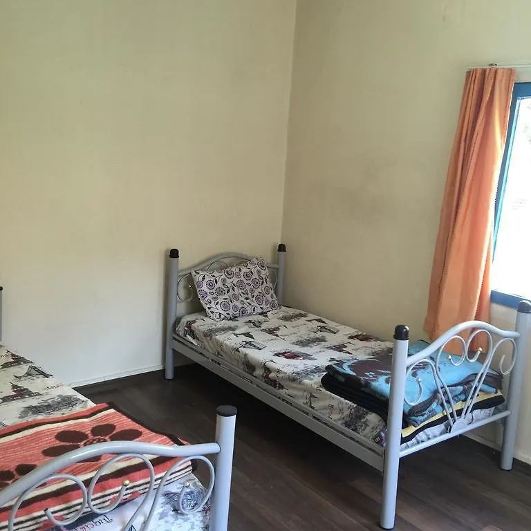 Findik Pansiyon Esmirna Hostal