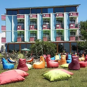 2* Hotel Linda Butik Guemuelduer